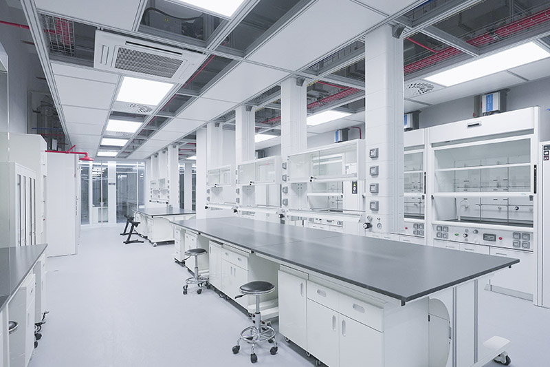 玉门实验室革新：安全与科技的现代融合